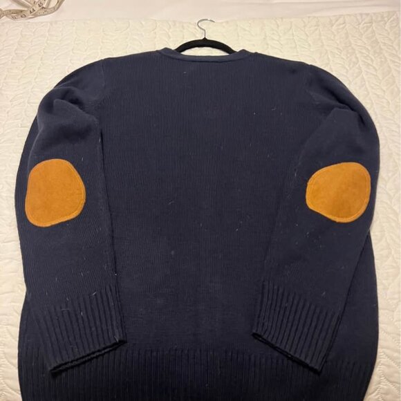 NWT Fantastic Beasts Cardigan Sweater Adult M The Crimes of Grindelwald Niffler - Picture 4 of 5